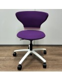 Fauteuil de travail - Turn Around - Dossier tissus Violet  /  Assise tissus Violet