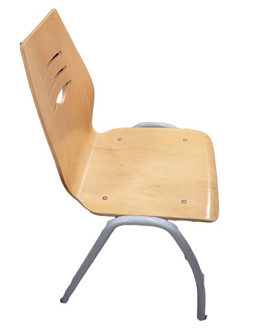 chaise d'occasion, idéale pour salle de pause