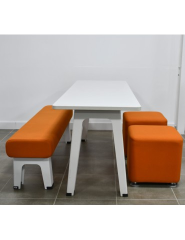 copy of Ensemble table avec un banc et deux pouf - Steelcase 2