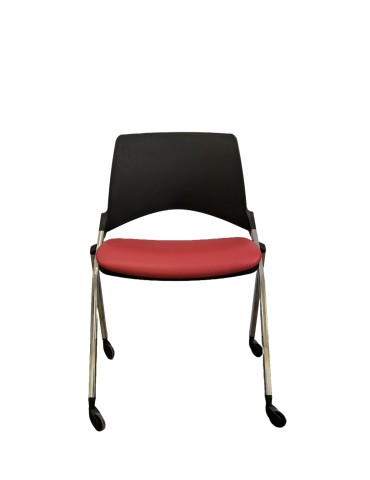 Chaise pliante CROOS- dossier polypropylène / Assise simili cuir rouge rabattable